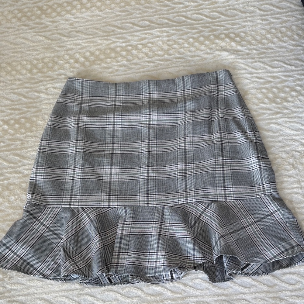 LOFT Gray Plaid Mini Skirt with Ruffle Hem